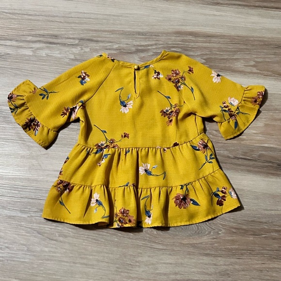 Persaya Girl | Goldenrod Floral Tunic - Picture 2 of 4